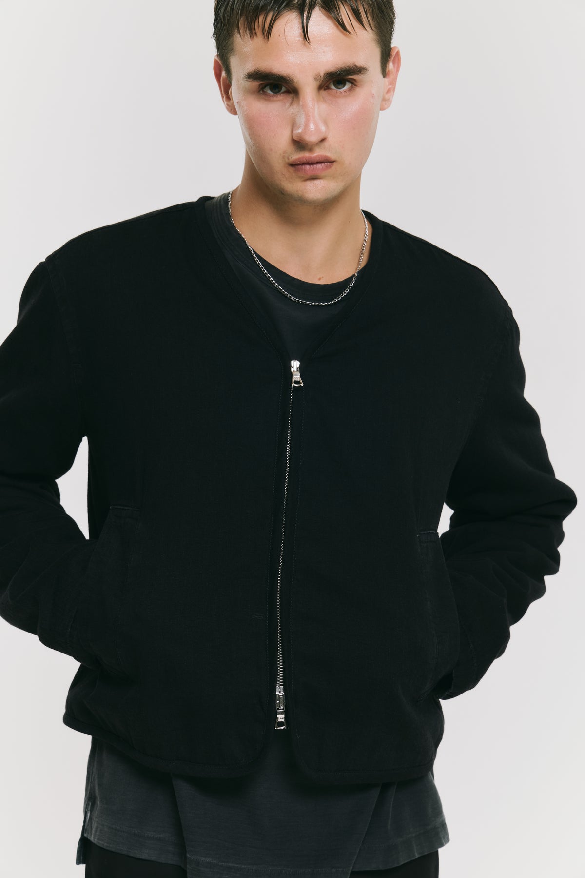 V-JACKET BLACK