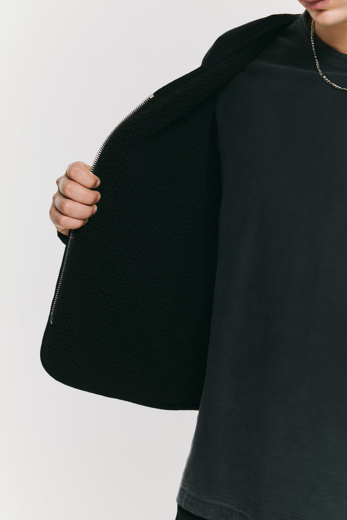 V-JACKET BLACK