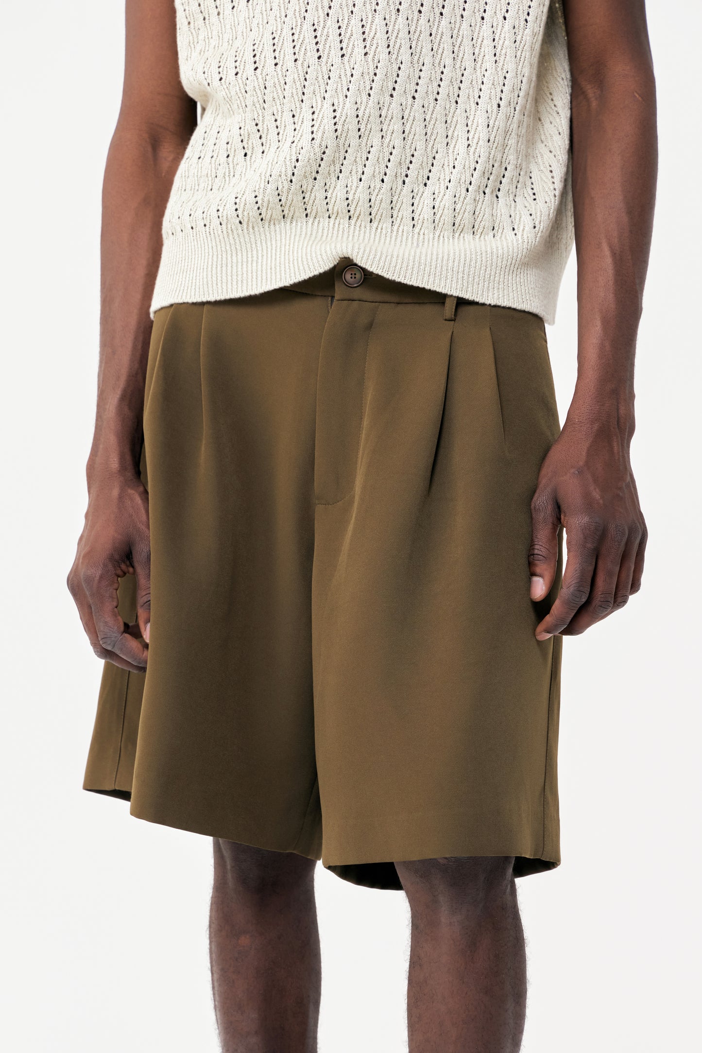 YUPPIES SHORT OLIVE GREEN