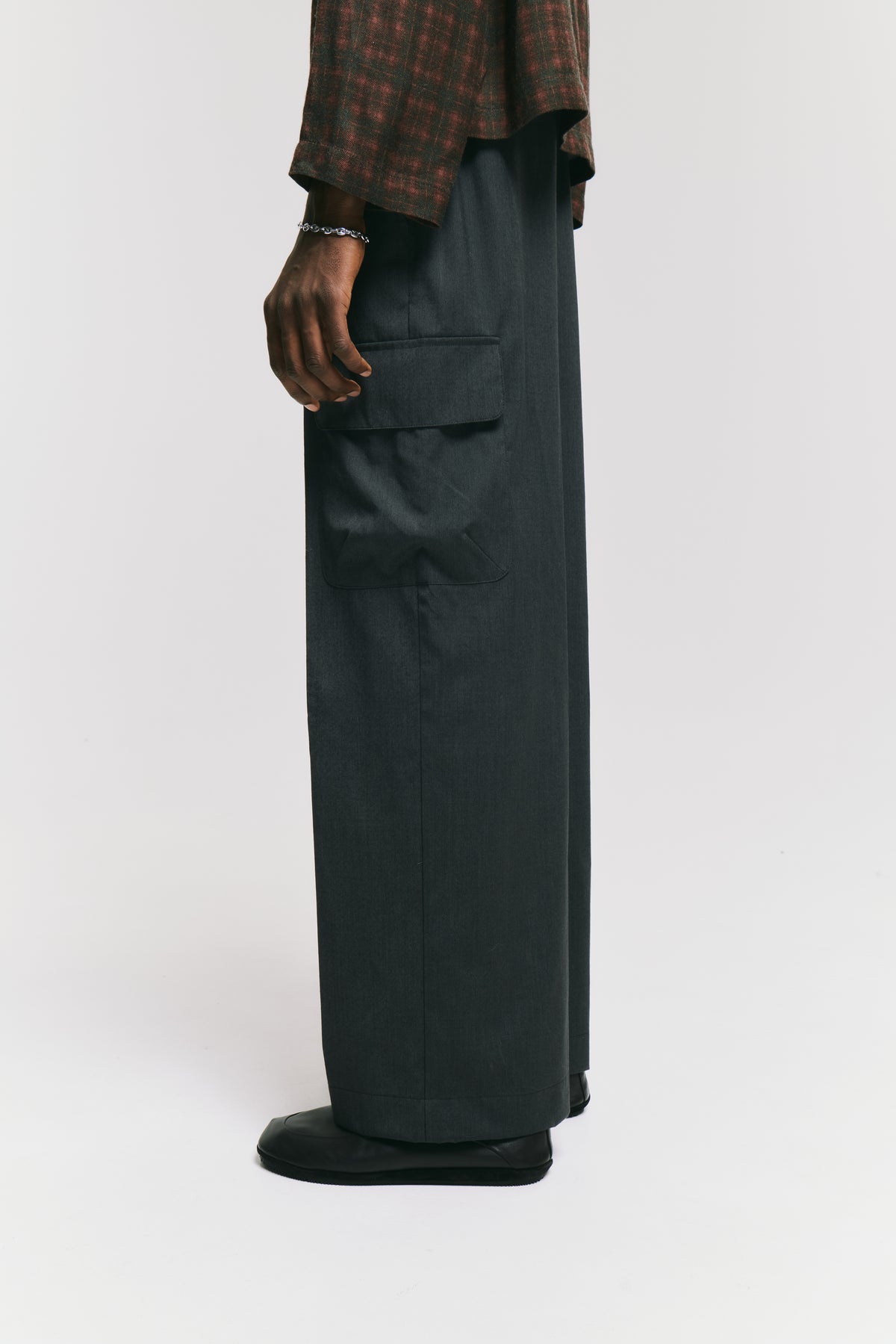 ASSAULT CARGO DARK