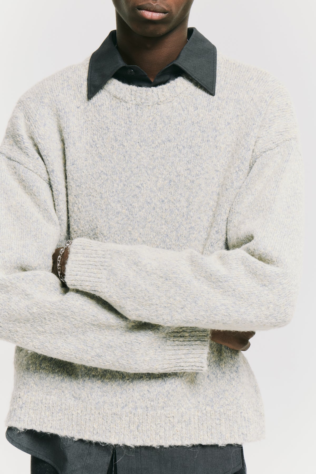 DEAN CREWNECK SOFT YELLOW GREY