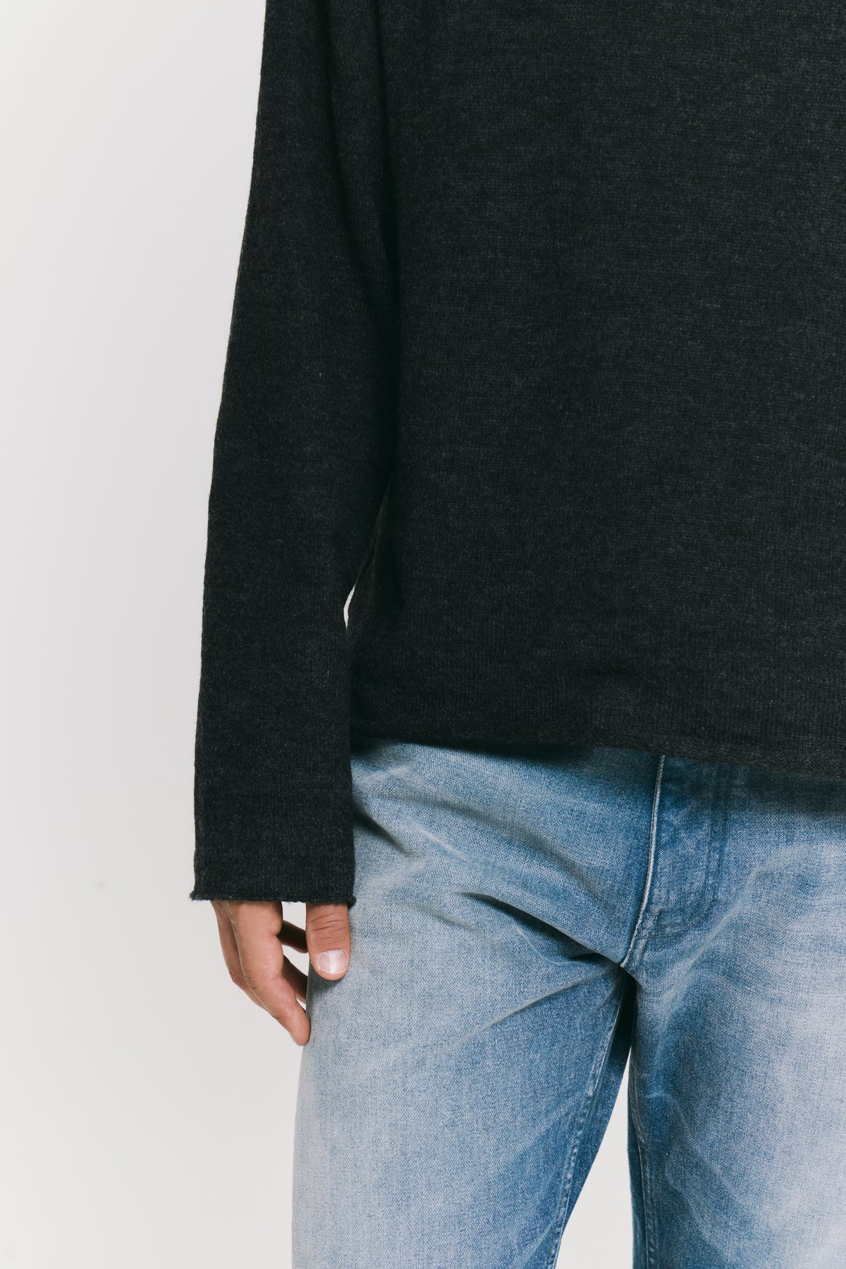 RAMBO HOODIE DARK GREY