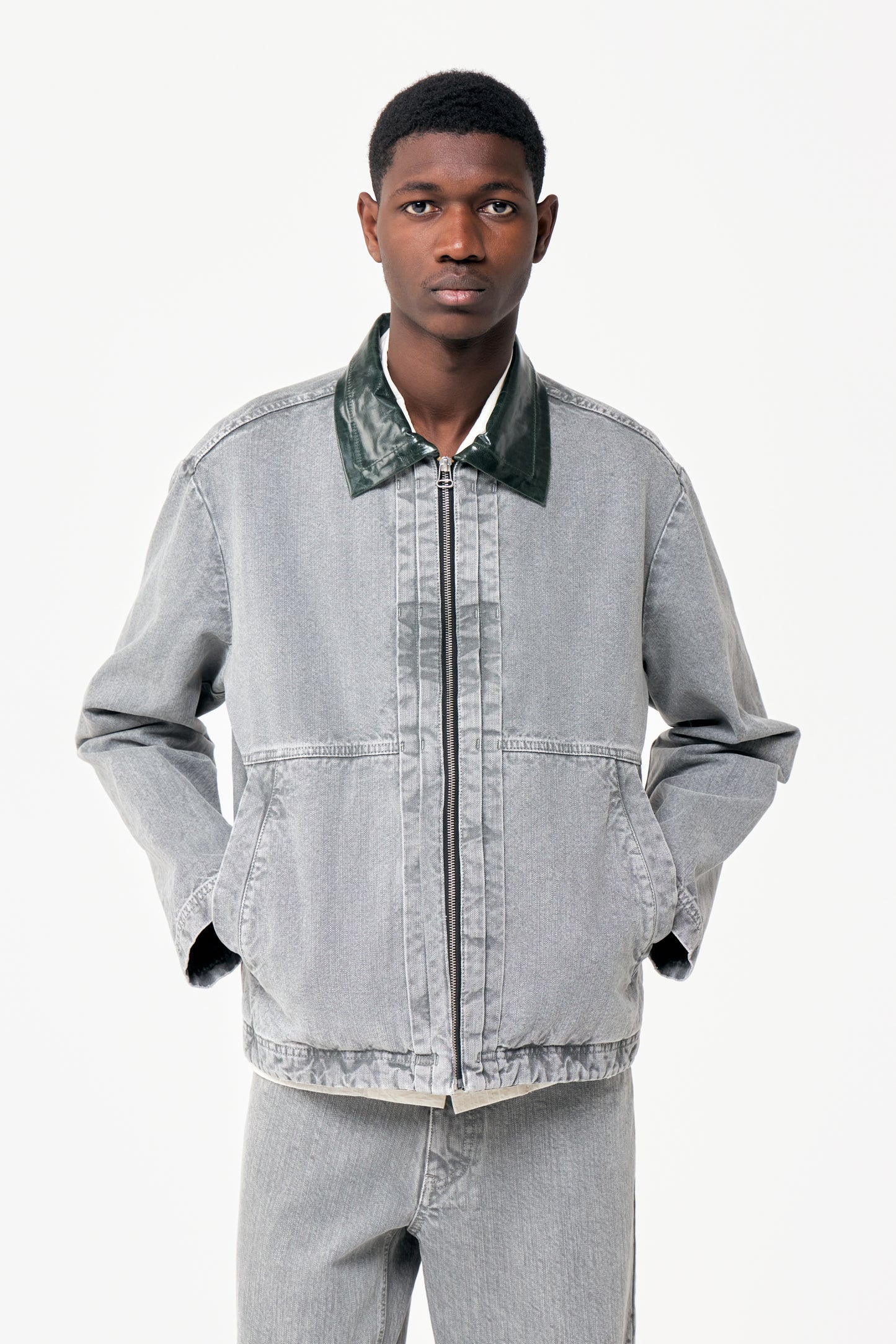 PLEAT JACKET