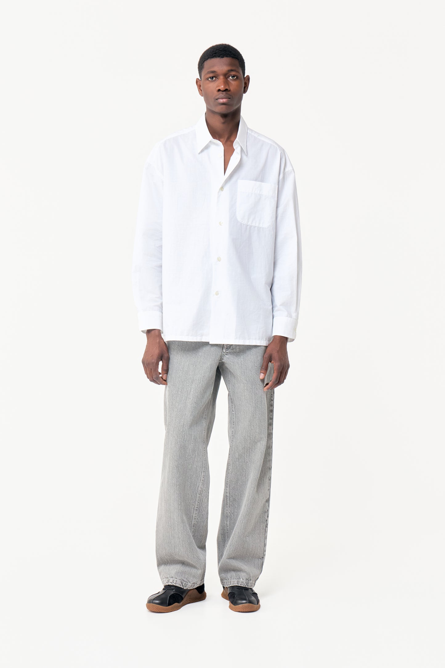 SLIT SHIRT WHITE STRIPES