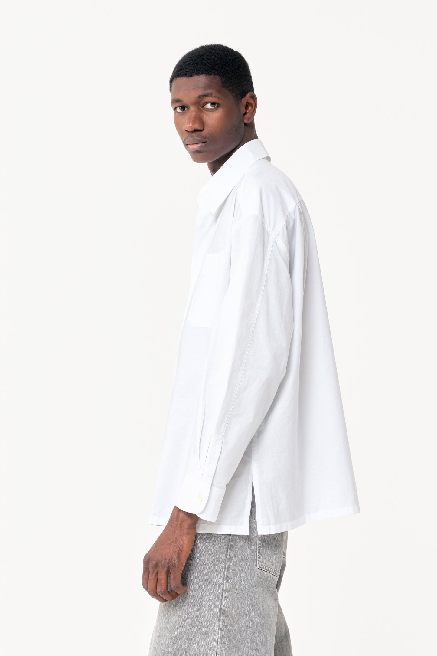 SLIT SHIRT WHITE STRIPES