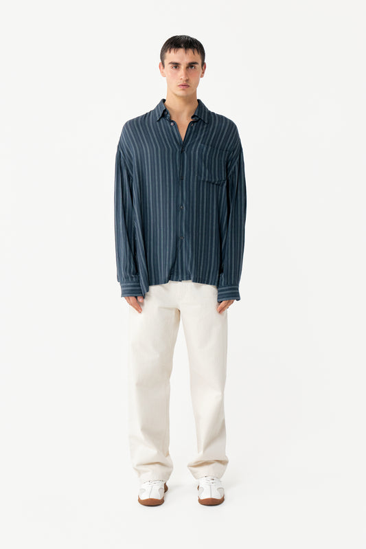 SLIT SHIRT BLUE AND WHITE STRIPES